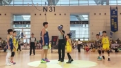 这还怎么玩？！全国U9联赛，惊现8岁男孩身高1米85！